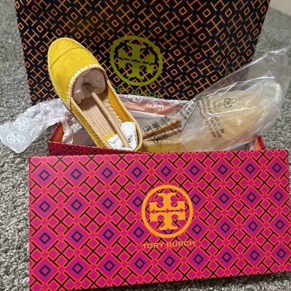 Tory Burch Color Block Flat Espadrille/Golden Crest/Natural 700 - Picture 3 of 7